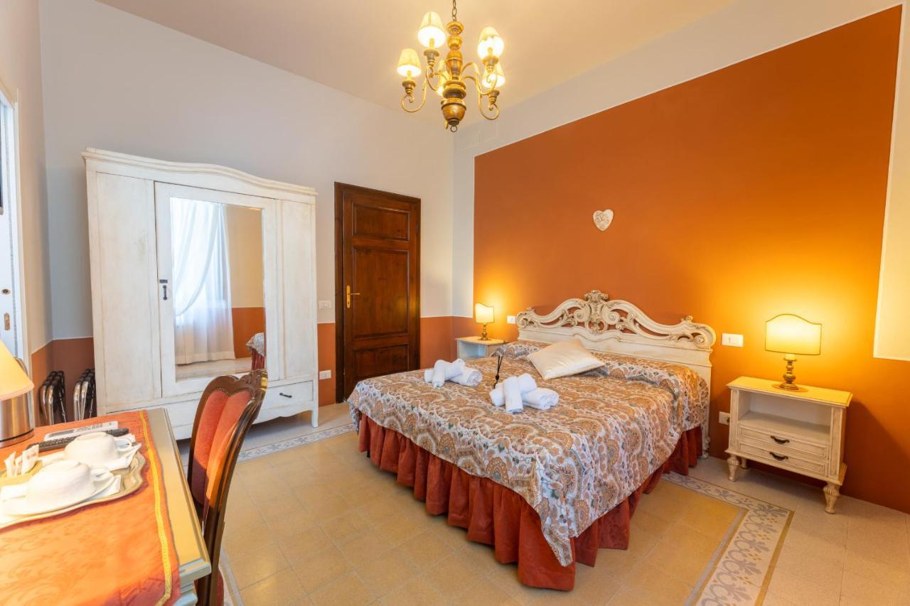 Il Buen Retiro Hotel Lucca Bagian luar foto