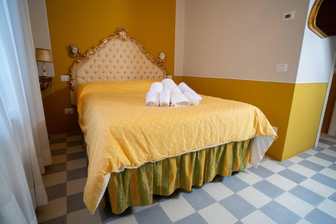 Il Buen Retiro Hotel Lucca Bagian luar foto