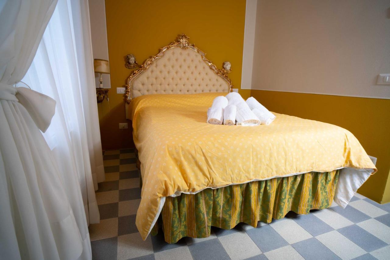 Il Buen Retiro Hotel Lucca Bagian luar foto