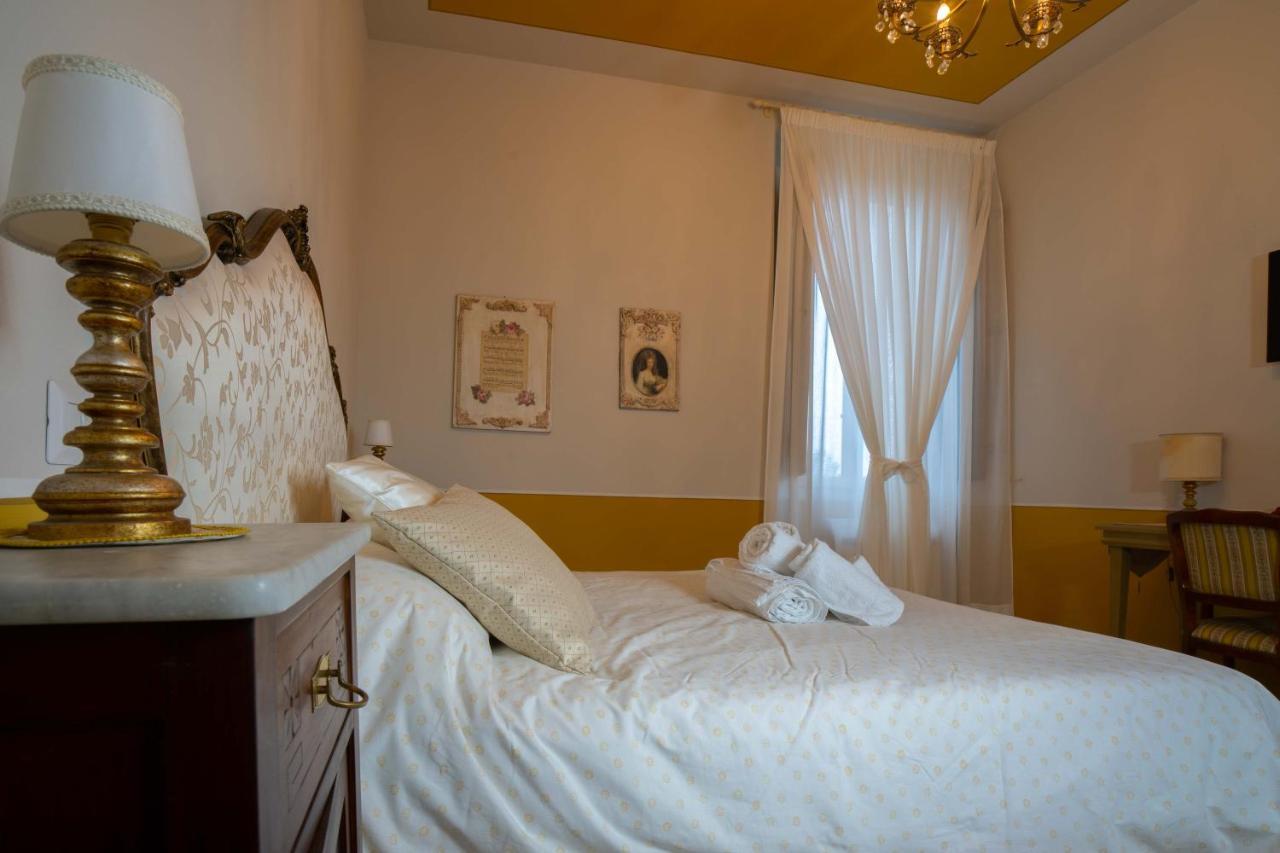 Il Buen Retiro Hotel Lucca Bagian luar foto