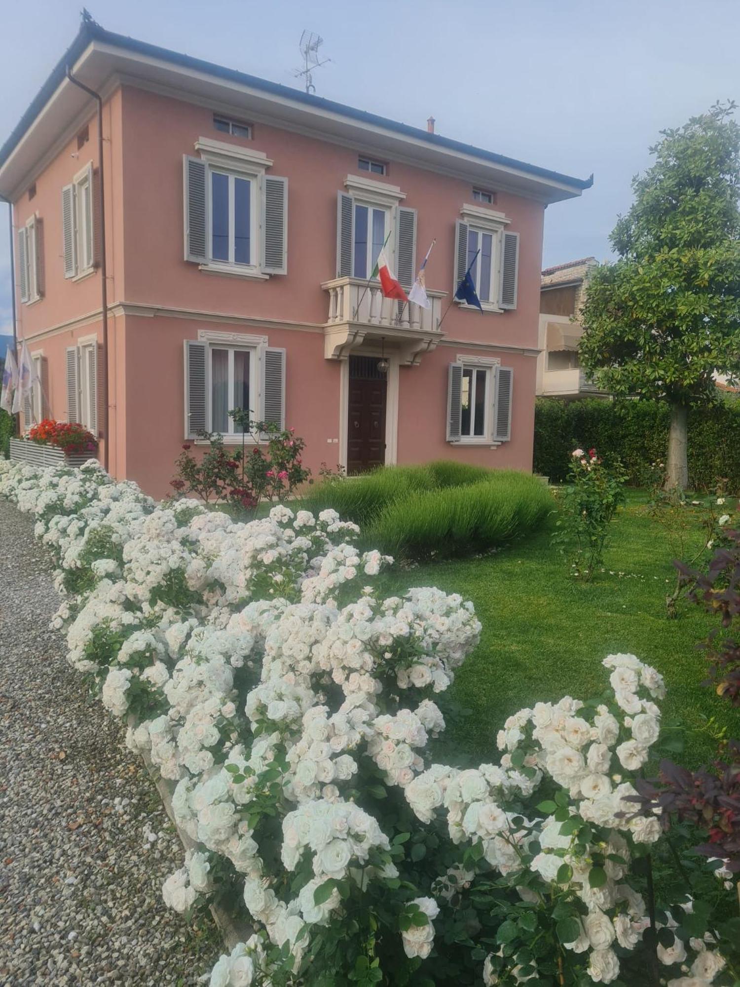 Il Buen Retiro Hotel Lucca Bagian luar foto